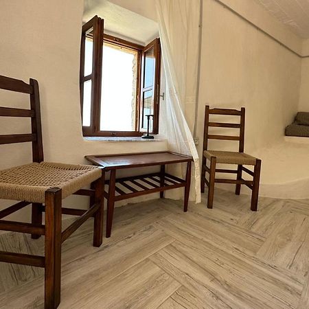 Amphora Guesthouse Himare Eksteriør bilde