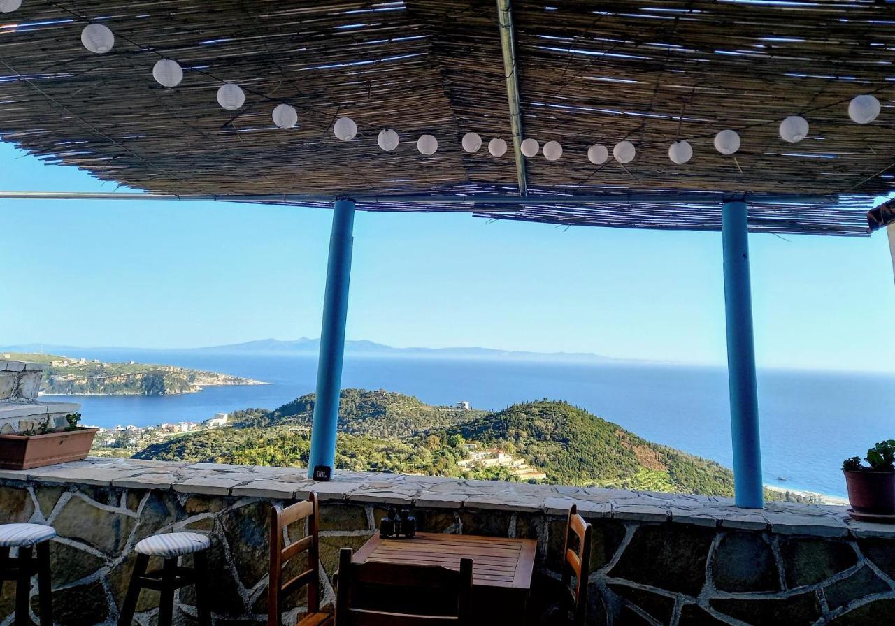 Amphora Guesthouse Himare Eksteriør bilde