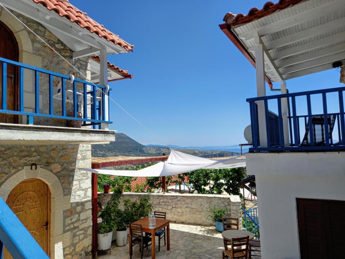 Amphora Guesthouse Himare Eksteriør bilde