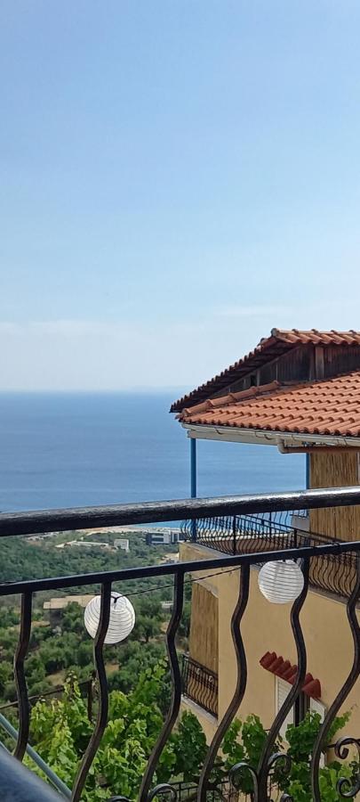 Amphora Guesthouse Himare Eksteriør bilde