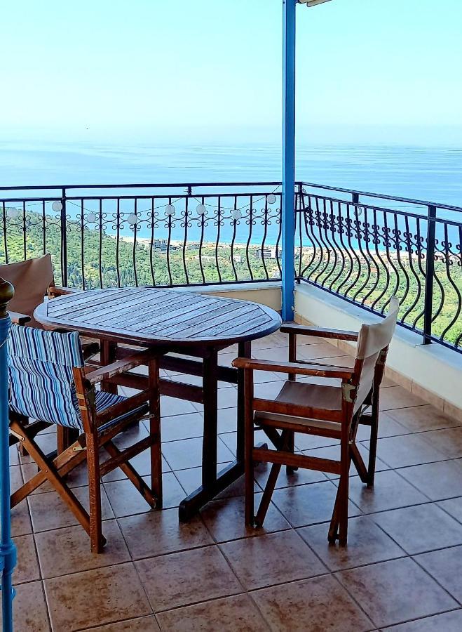 Amphora Guesthouse Himare Eksteriør bilde