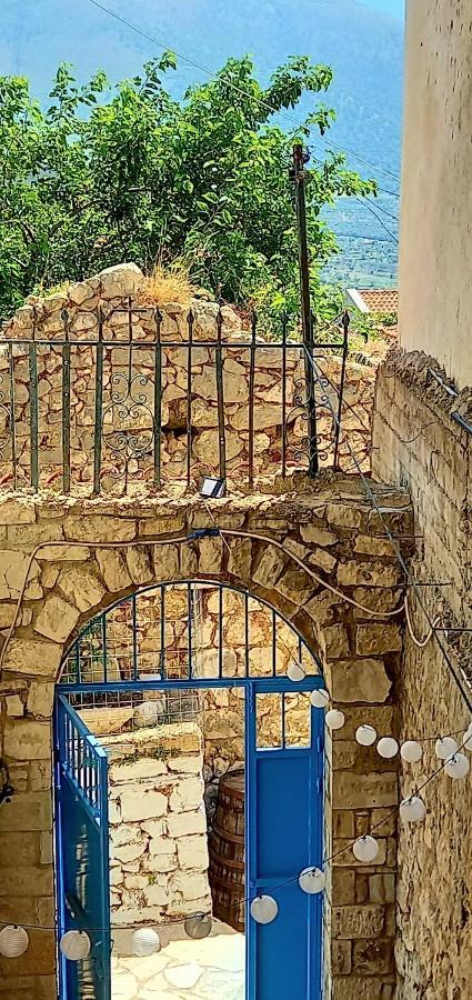 Amphora Guesthouse Himare Eksteriør bilde
