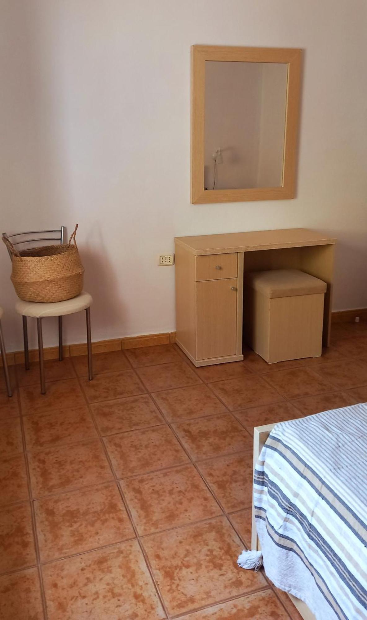Amphora Guesthouse Himare Rom bilde
